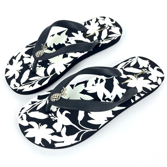 TOMMY BAHAMA Flip flop Sandals Womens SZ 6 Black White Tropical Pineapple Charm - Picture 1 of 13